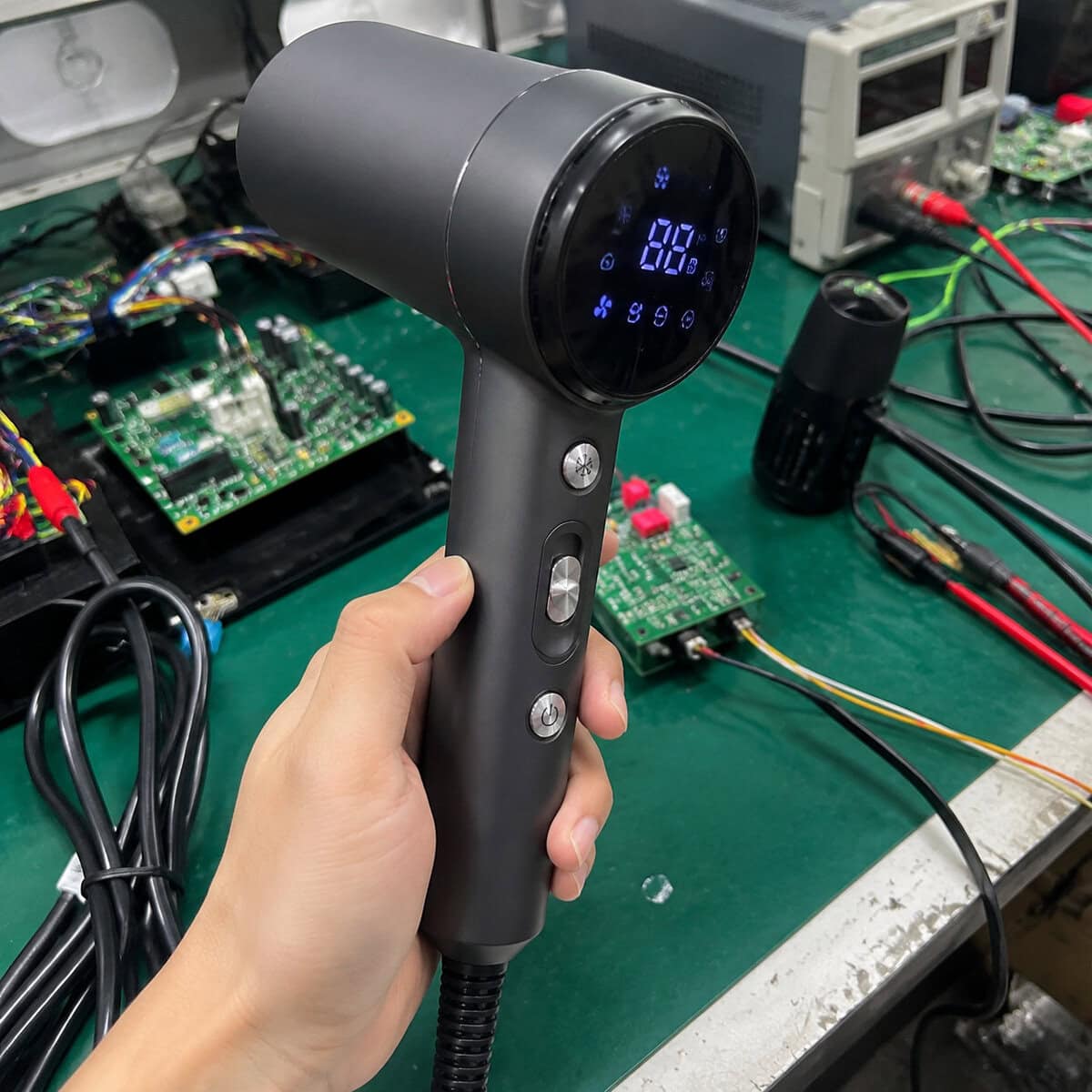 Digital-control hair dryer prototype with display and circuit board