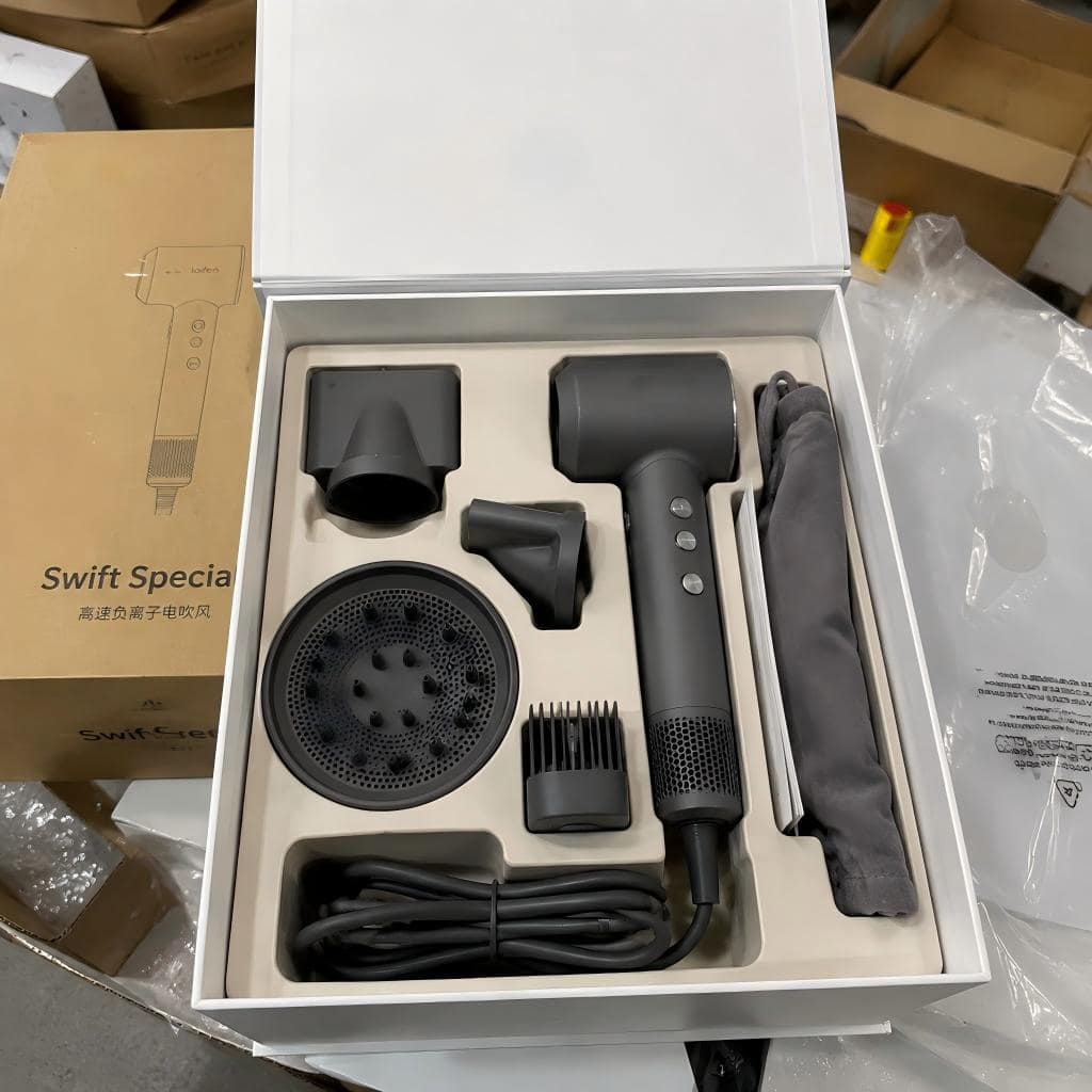 Hair dryer accessory set arranged in a retail box