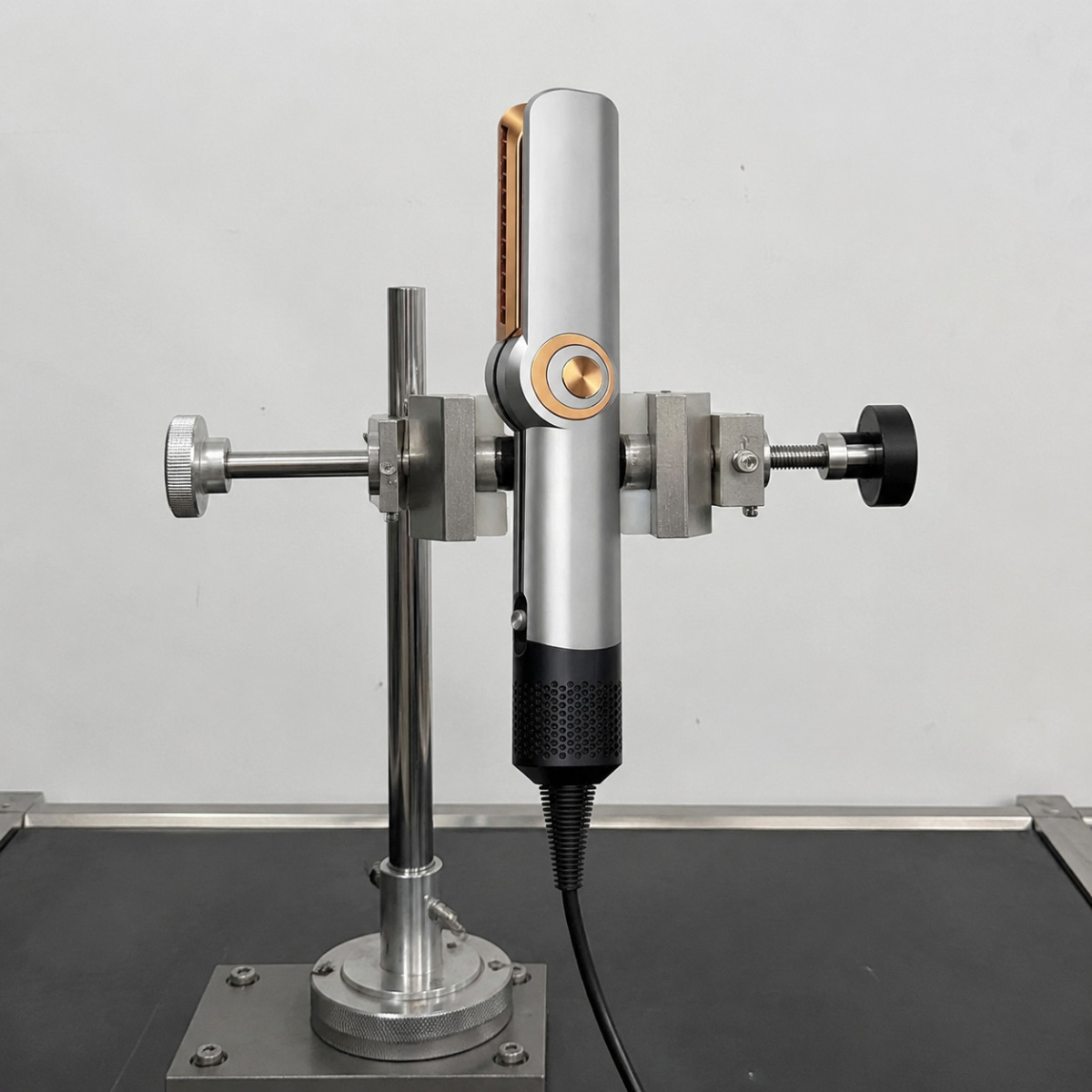 Airflow straightening hair tool mounted on a laboratory test fixture