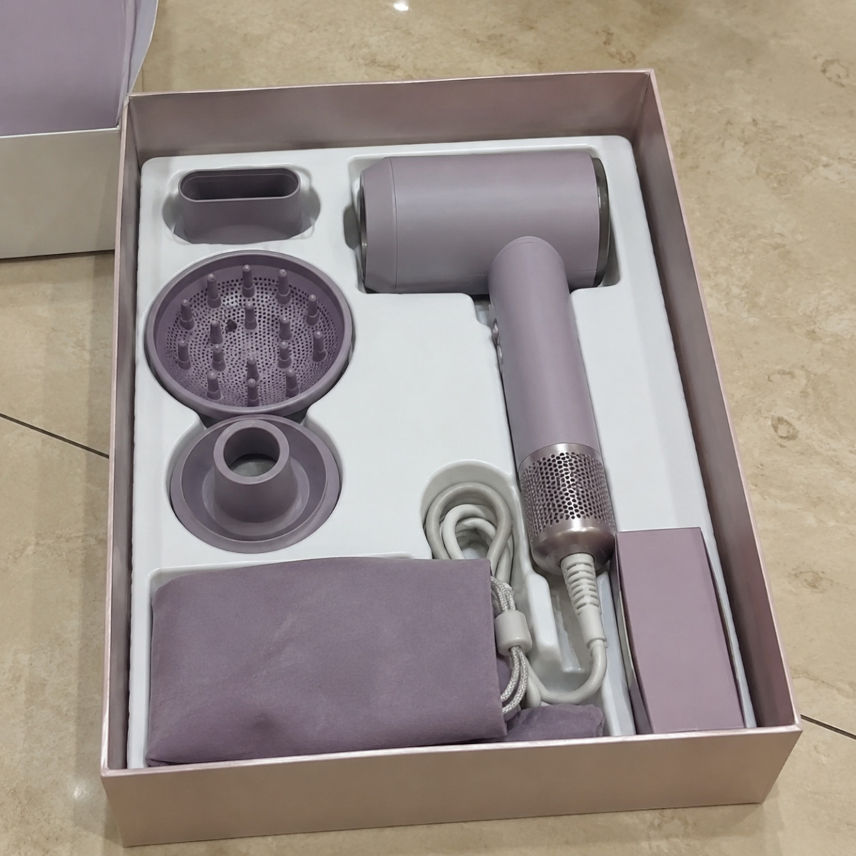 Hair dryer retail package with diffuser and accessories